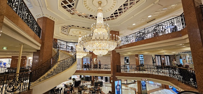 0dRZ6_photo-metropole-shopping-center-1767954512.jpg