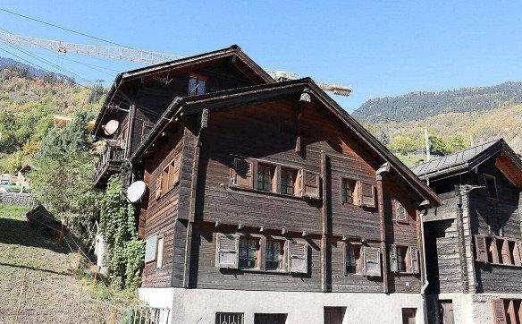 Charmante 4.5-Zimmerwohnung mit Rustikalem Flair