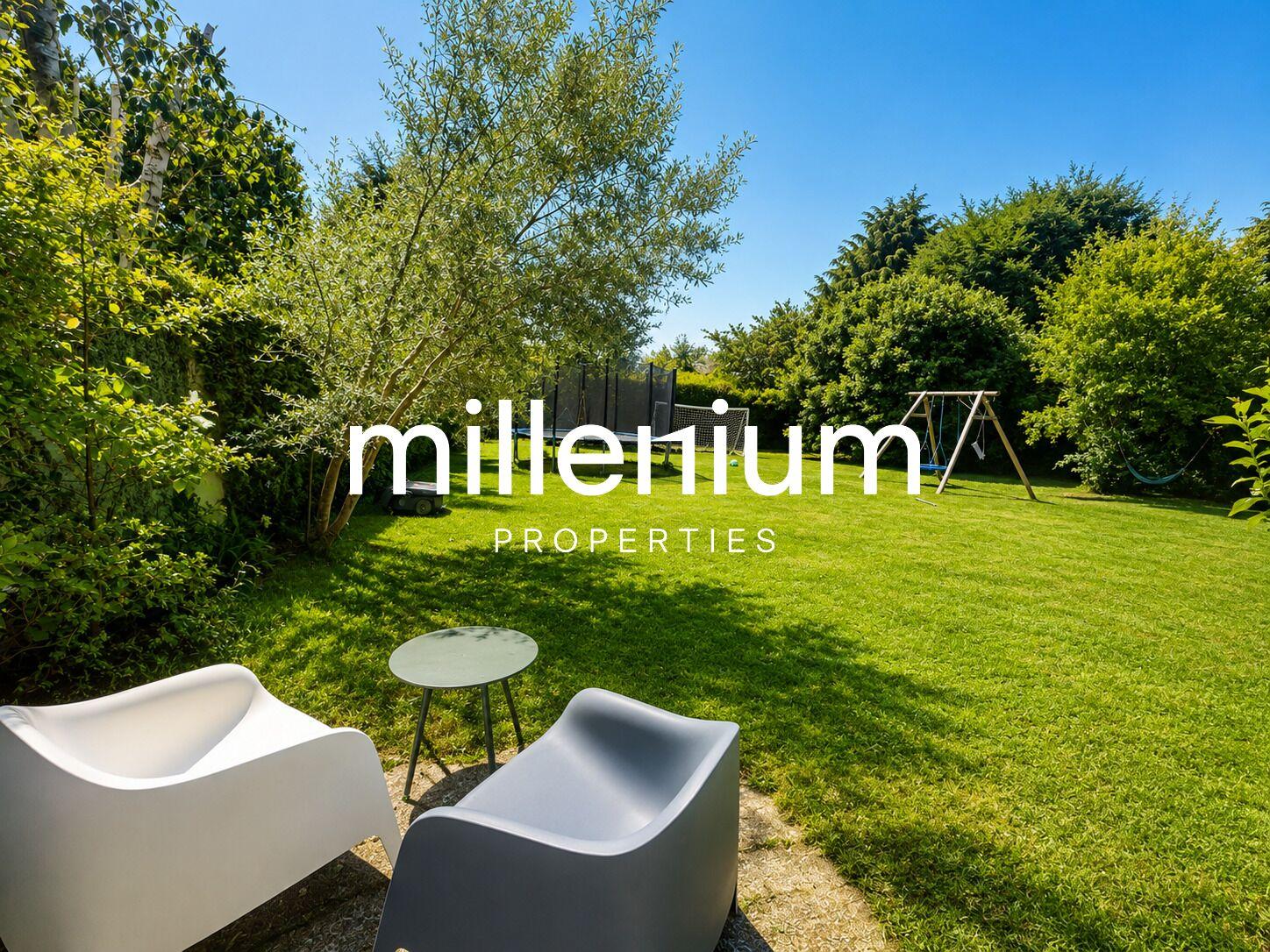 Magnifique maison individuelle de plain-pied avec grand jardin