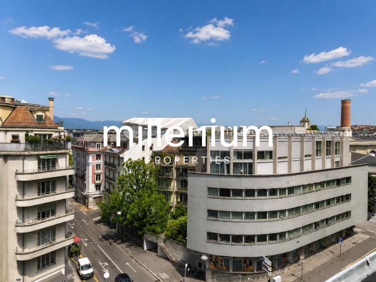 Magnifique appartement 5P en attique