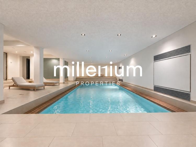 Exceptional 18th-Century Property with Indoor Swimming Pool, Wellness