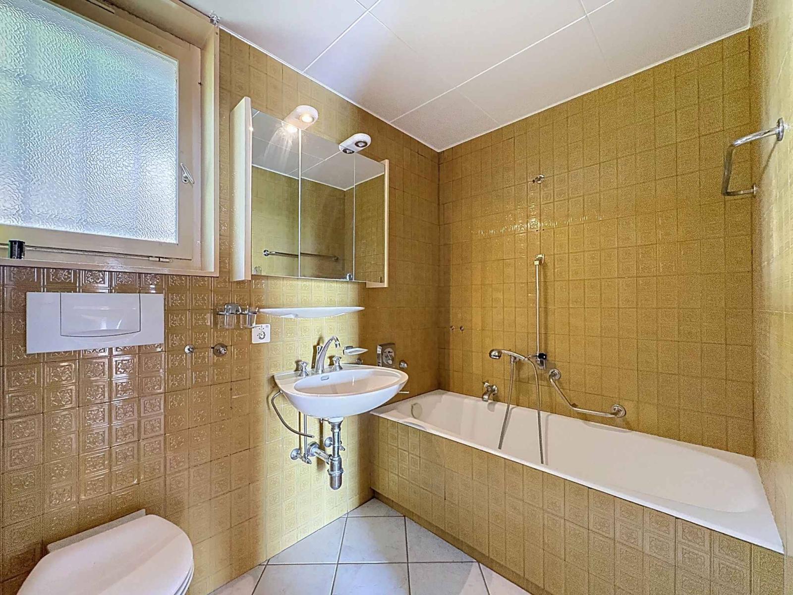 Élégante maison individuelle de 6,5 pièces avec terrasse et vue imprenable
