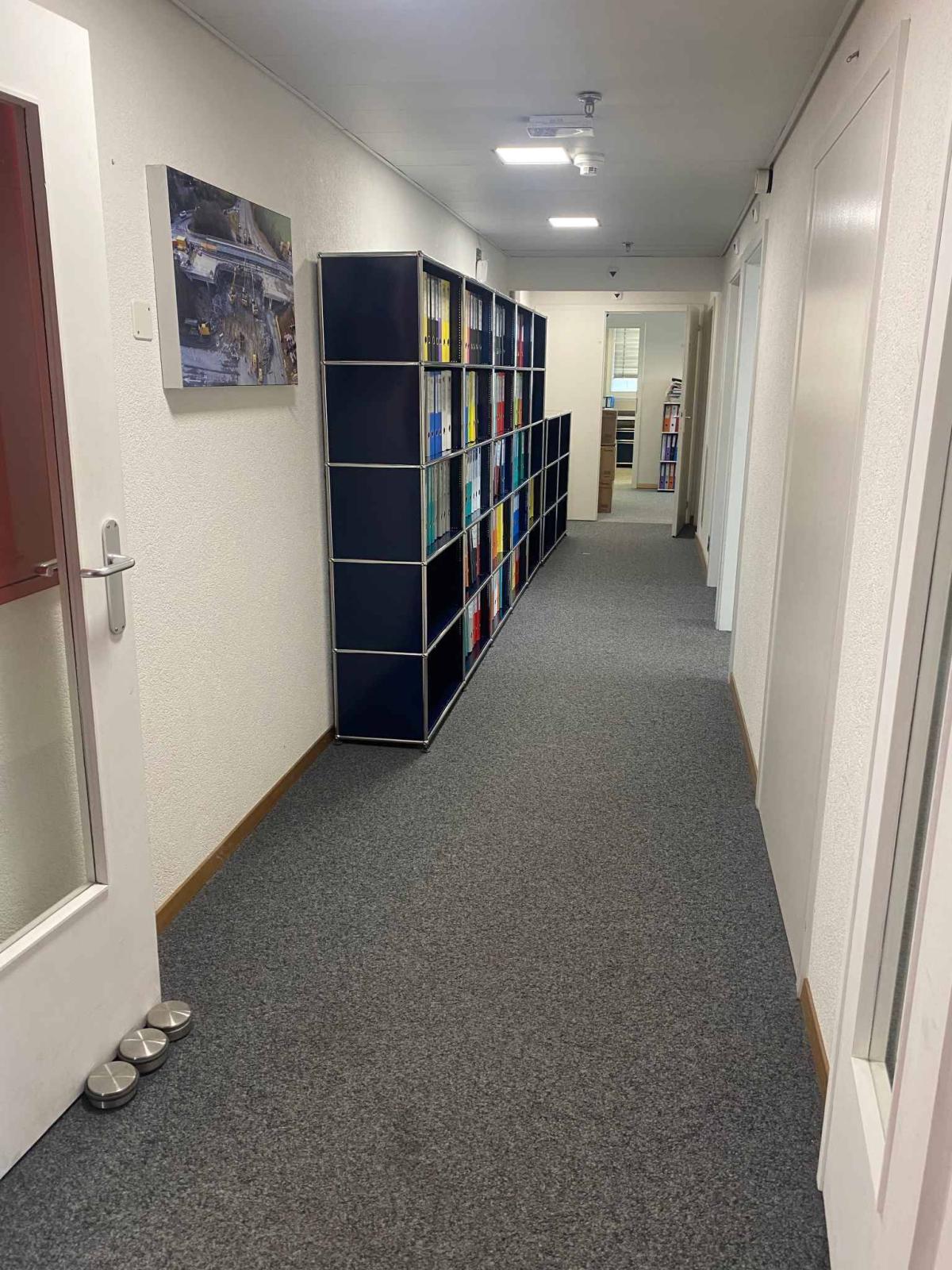 Locaux de 1016 m2 au 2ème étage Zone FTI