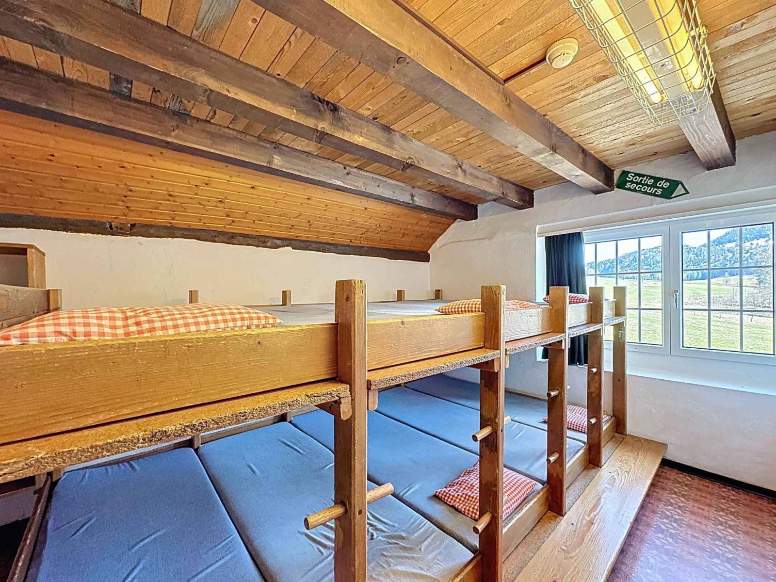 Habitation avec colonie de vacances à grand potentiel