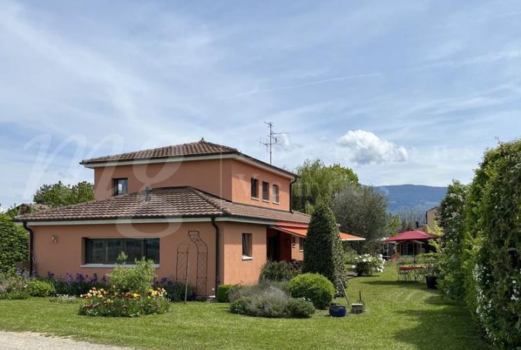 House for rent in Meinier, Switzerland