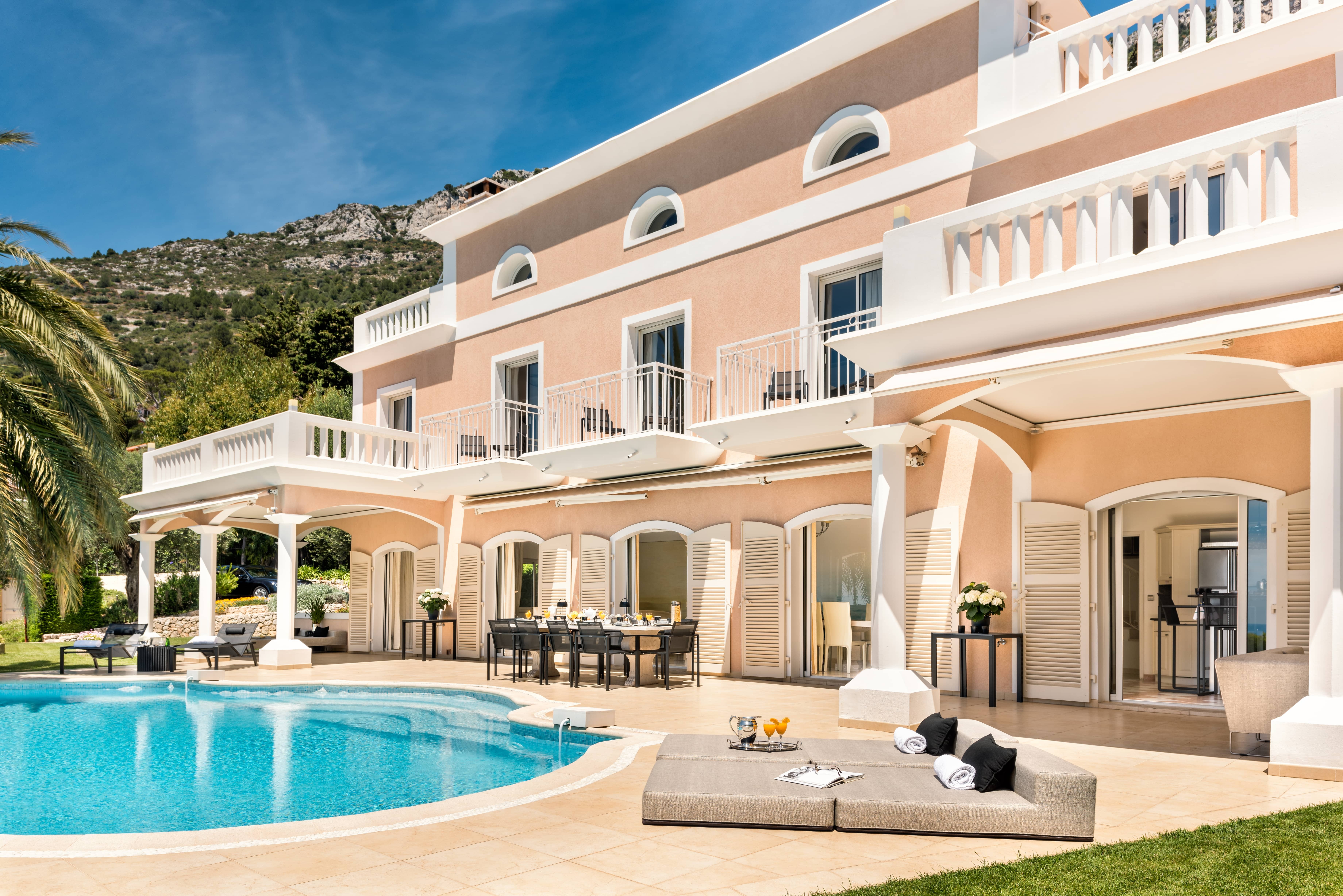 228Pc_villa-monaco-01-min-1646045252.jpg