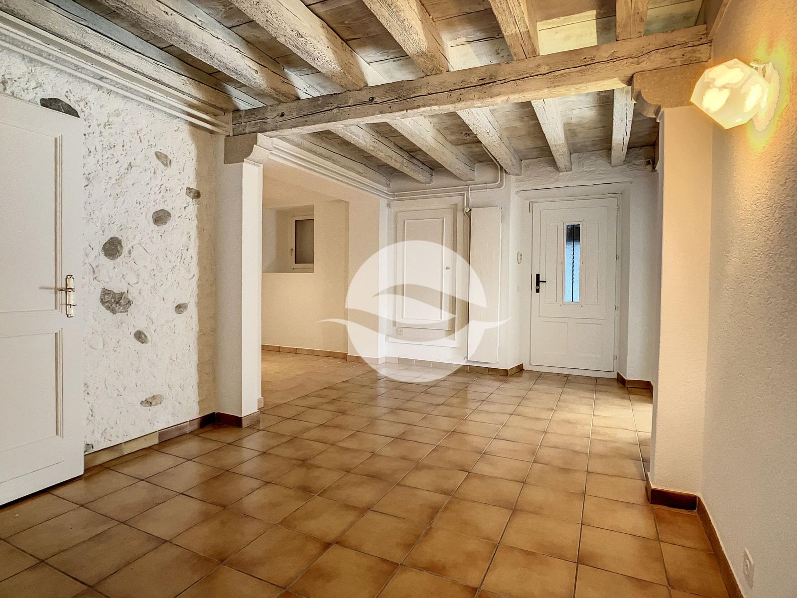 Maison villageoise de Charme avec piscine