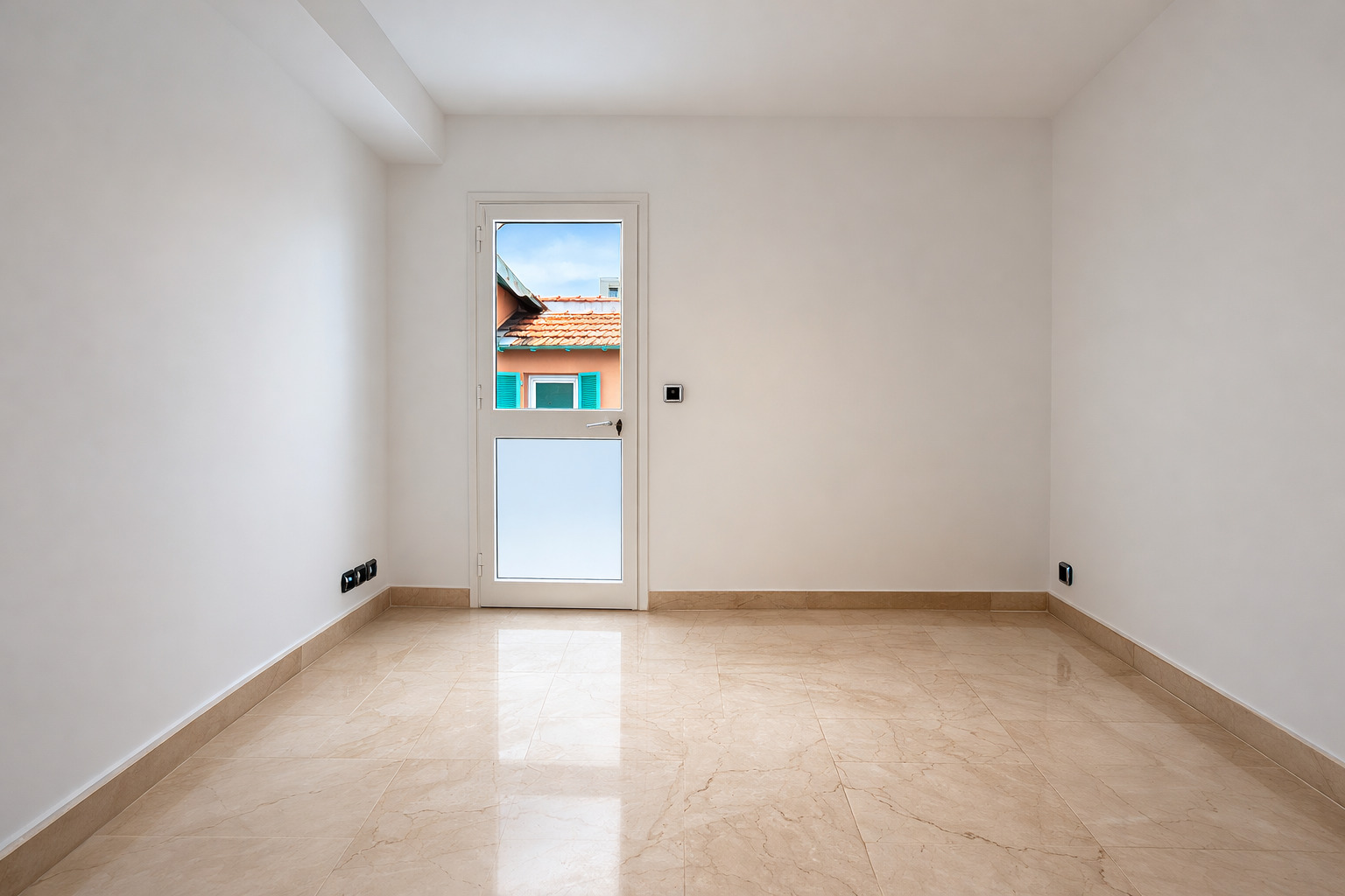 2FRy7_petite-chambre-nice-bd-victor-hugo-appartement-1773220534.jpg
