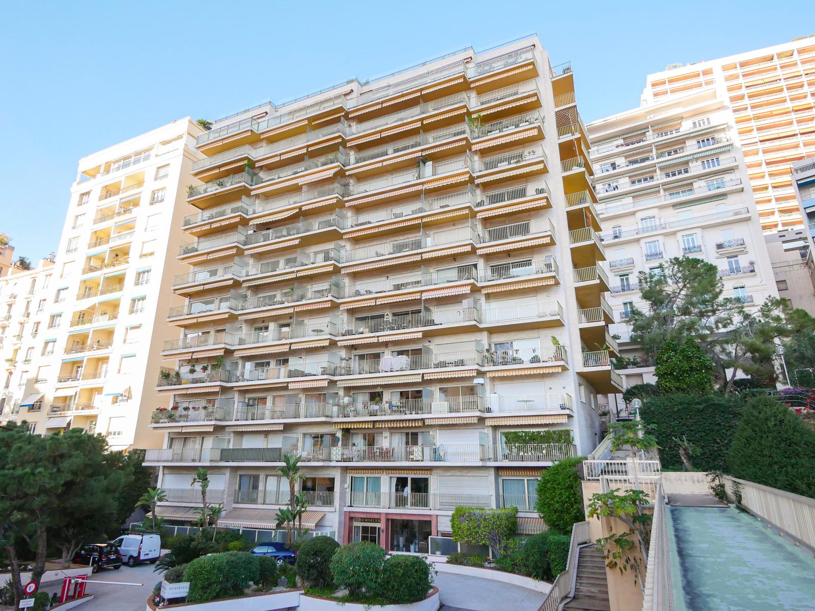 HERSILIA - STUDIO - PROCHE DES PLAGES - PROJET RÉNOVATION