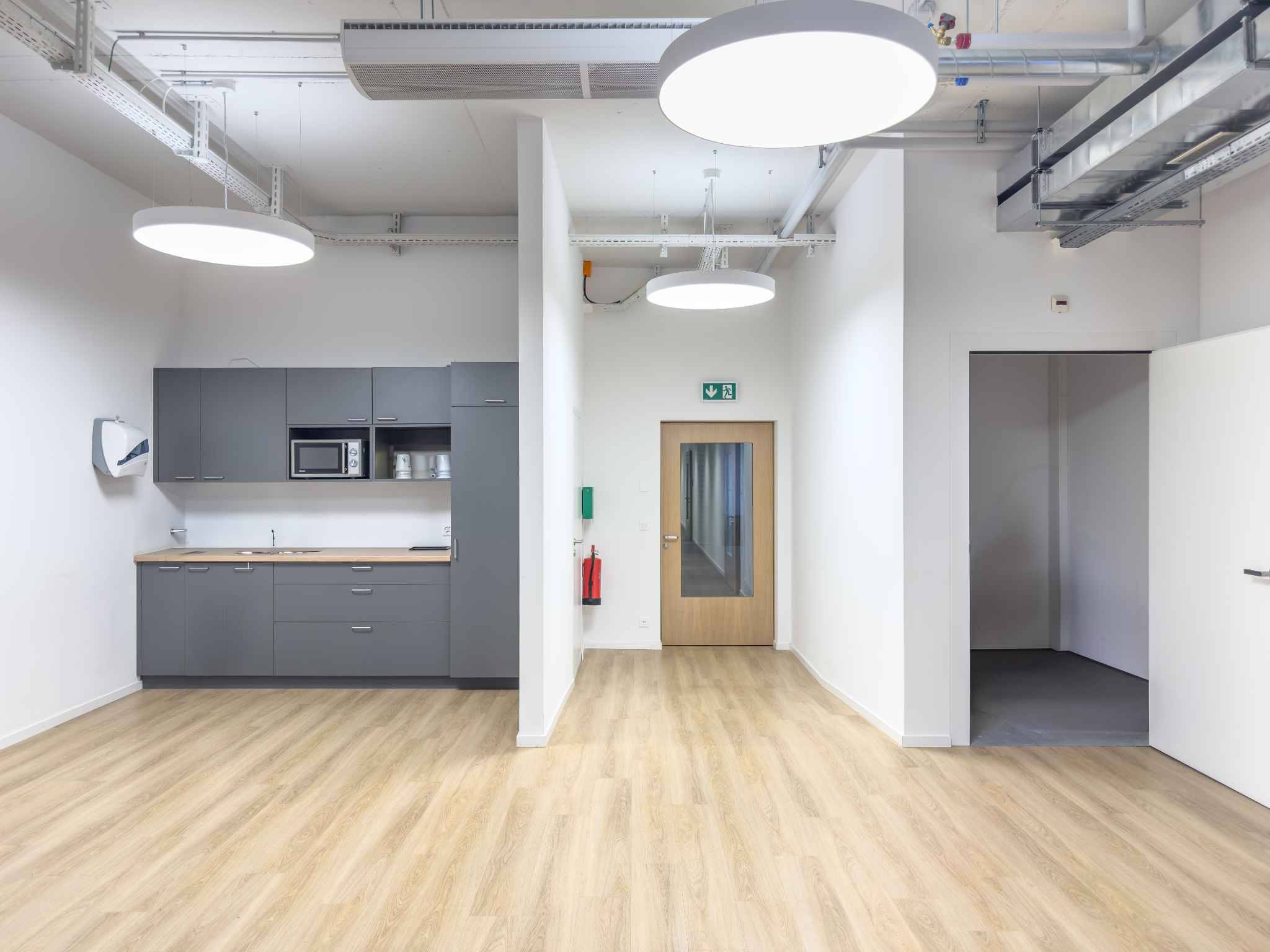 2pBX0_kaban-bien-5590865.jpg
