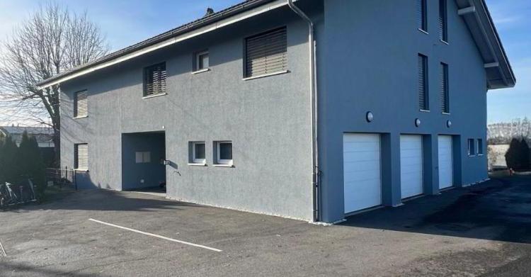 Immeuble résidentiel 16 pièces