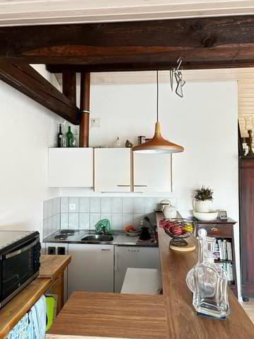 Gemütliche 1-Zimmer-Dachwohnung im ländlichen Schmitten FR