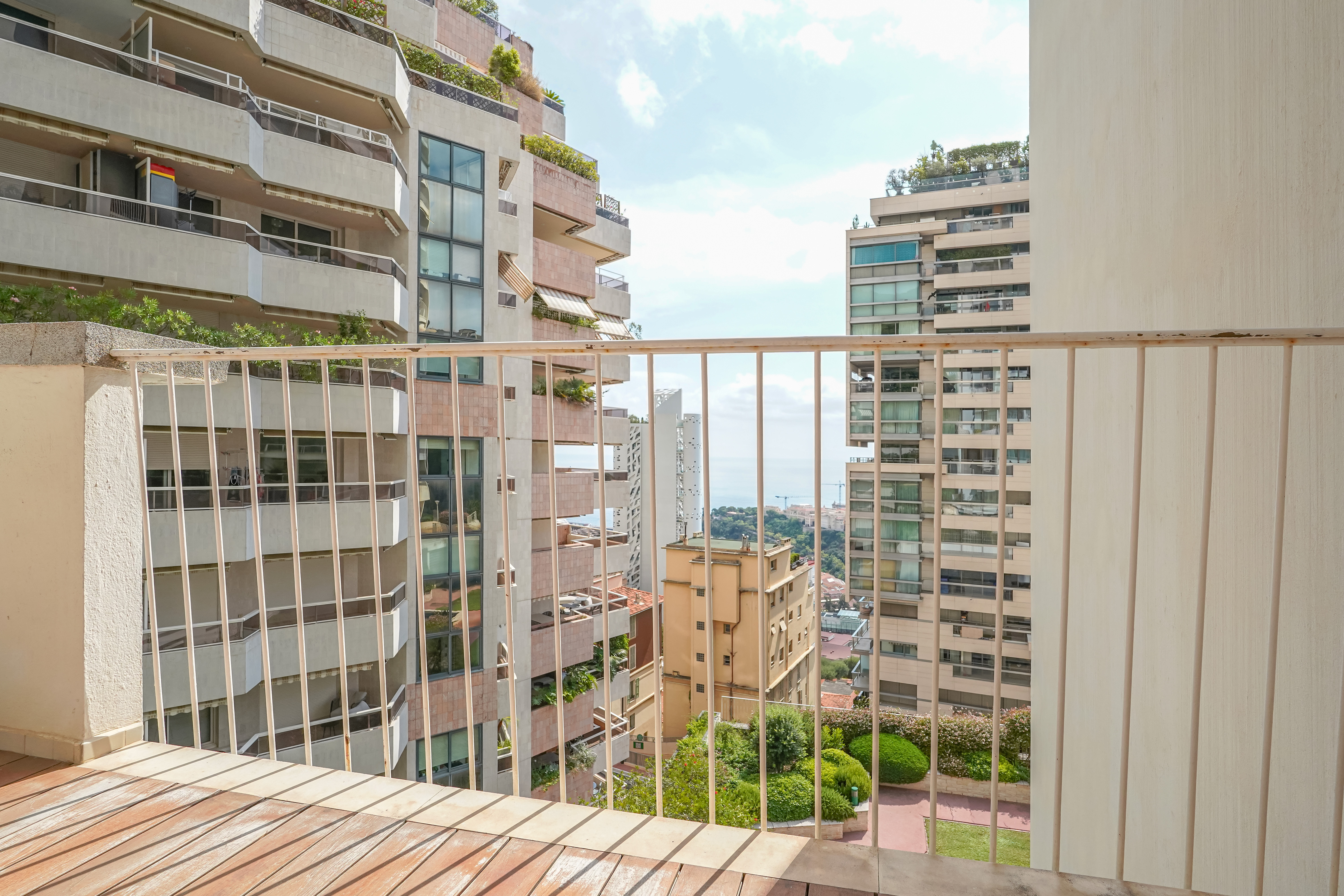 310VL_balcon-bermuda-jardin-exotique-barnes-monaco-1755784570.jpg