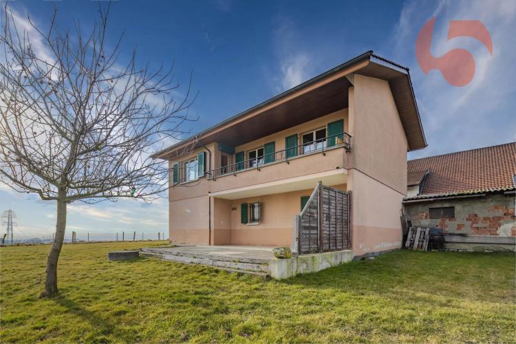 House for sale in Bottens, Switzerland