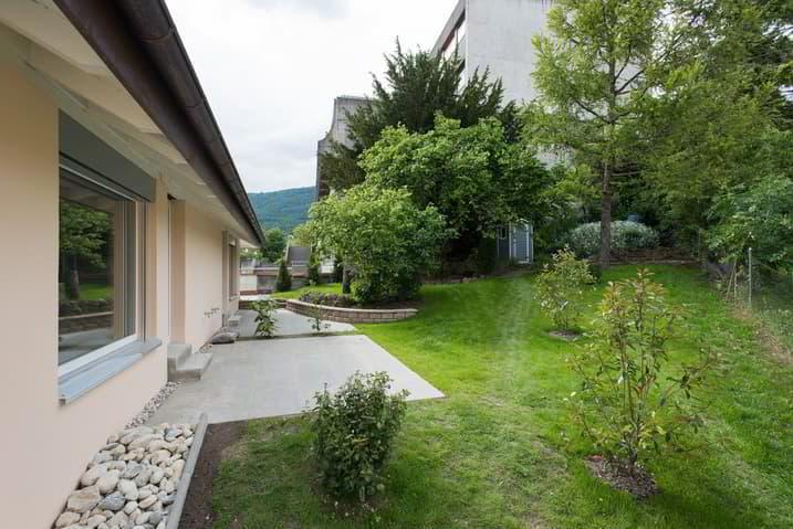 Superbe appartement de 2.5 pièces en duplex, avec terrasse et jardi...