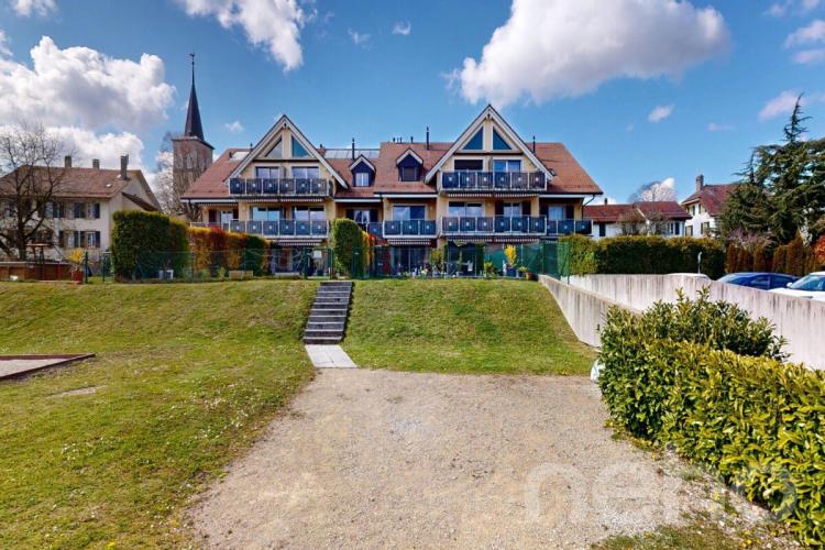 Grand appartement de 4,5pces avec vue imprenable à Gollion