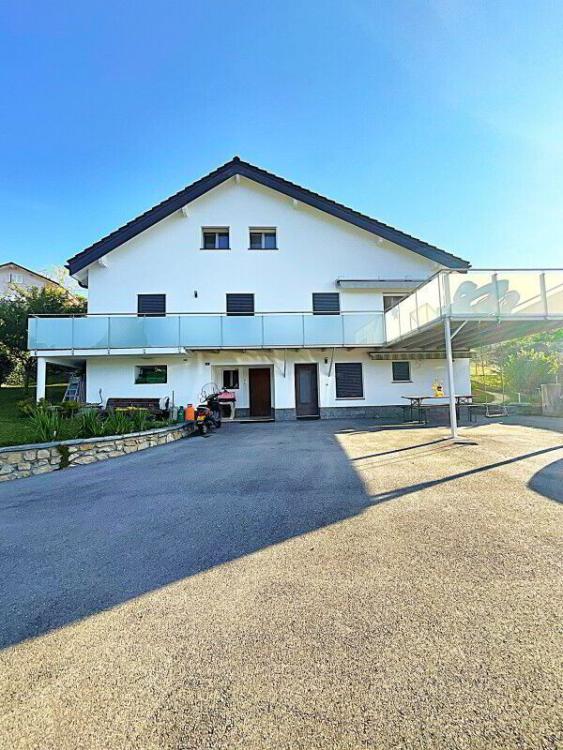 Penthalaz Villa familiale rénovée avec appartement indépendant aménagé