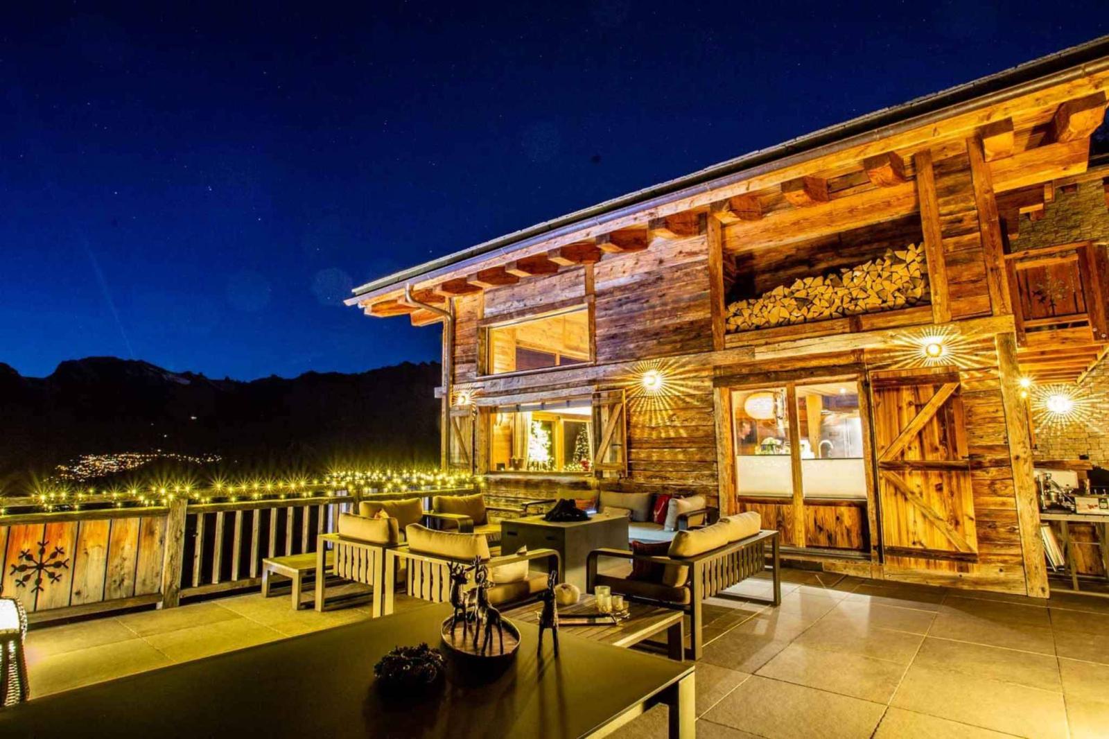 Chalet moderne avec vue imprenable sur les montagnes