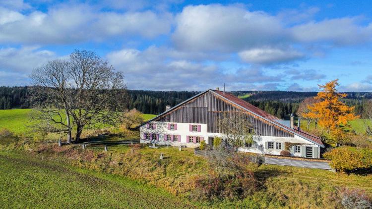 House for sale, Les Bourquins-de-Vent 6 (La Côte-aux-Fées, Switzerland)