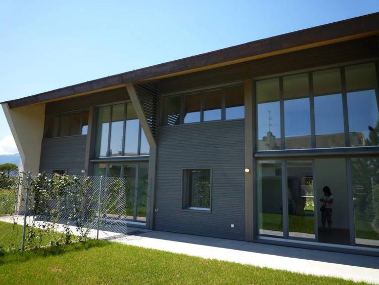 Appartement de 5 pièces en duplex avec jardin à Chavanne-des-Bois (VD)