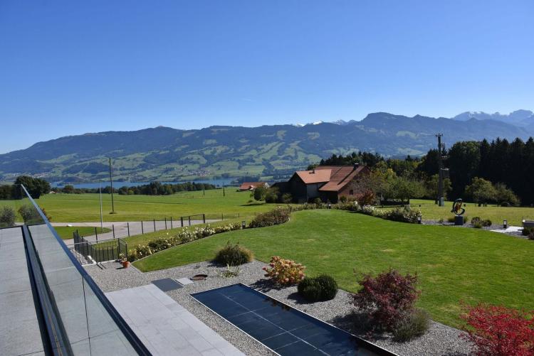Maison d'exception avec vue imprenable sur les Préalpes fribourgeoises