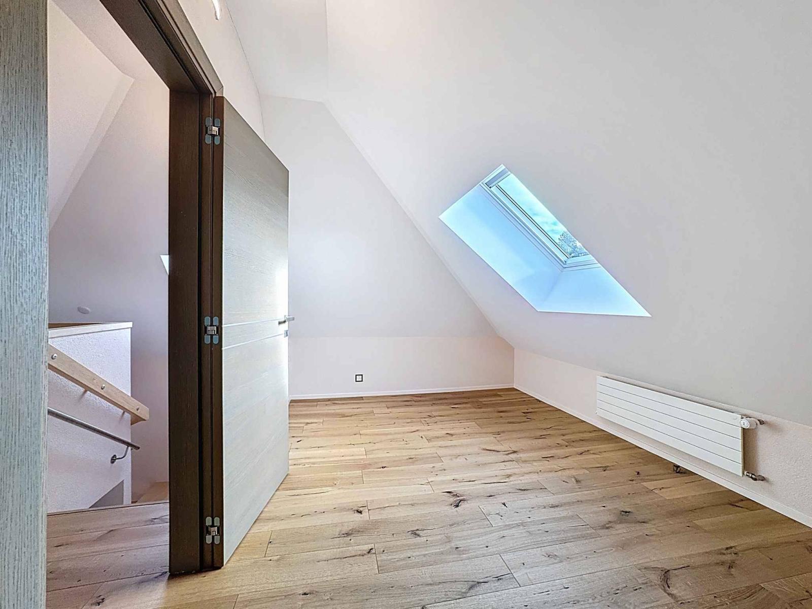 Villa semi-indépendante avec piscine
