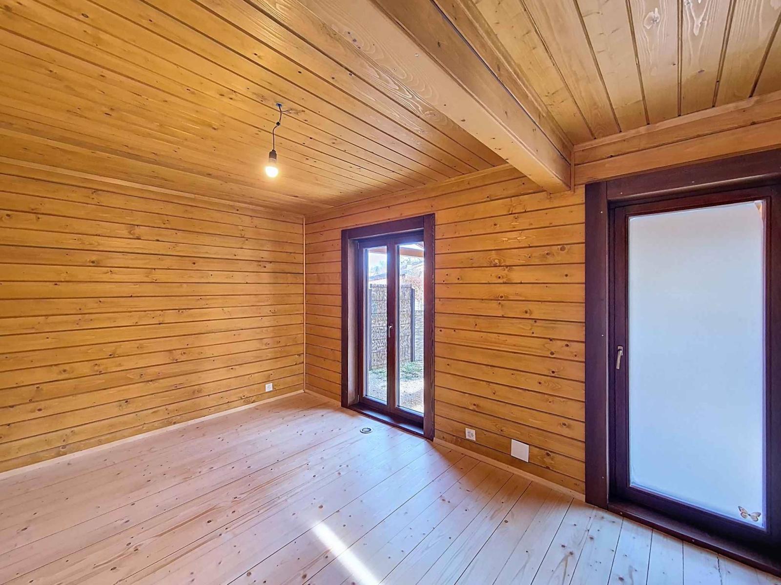Rare à la vente - Villa à deux pas du lac !