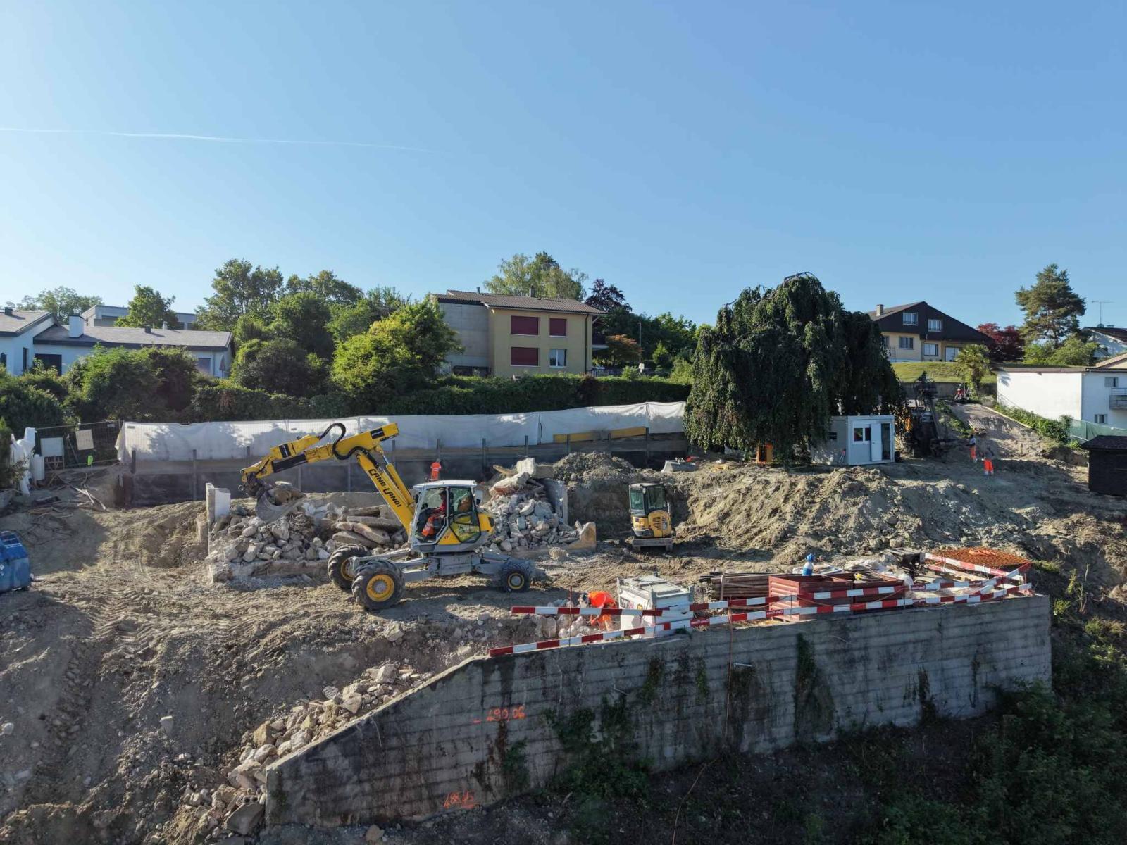 LOGEMENT DE STANDING AVEC VUE LAC !