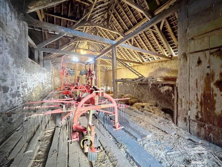 Ancienne ferme à Bavois à rénover en zone village
