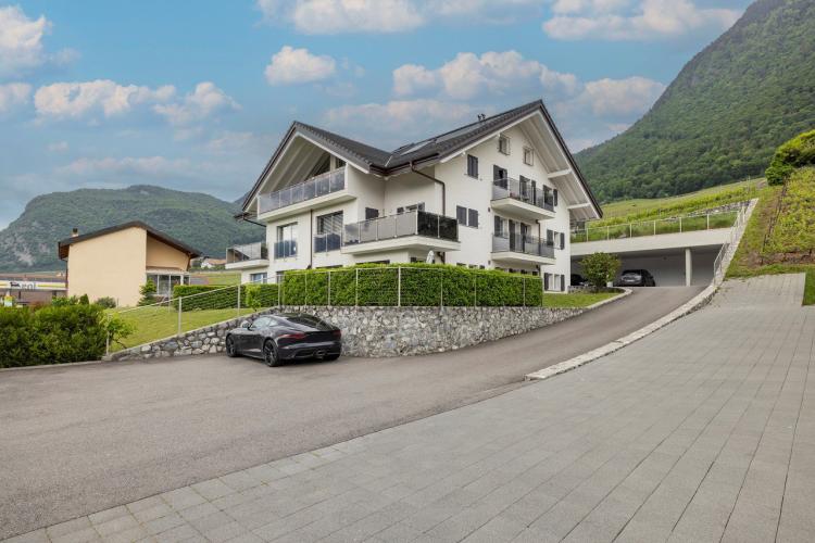 House for sale in Yvorne, Switzerland