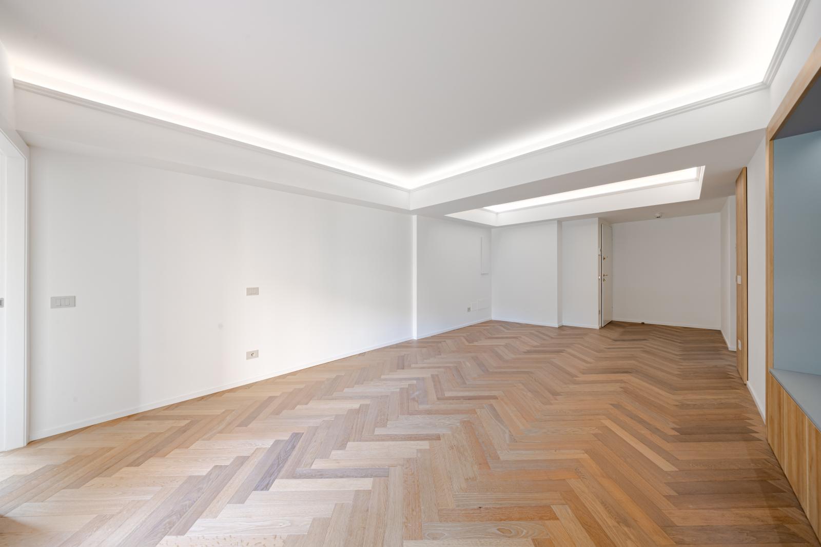 APPARTEMENT USAGE MIXTE PORT