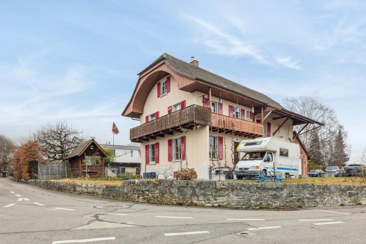 House for sale in Le Landeron, Switzerland
