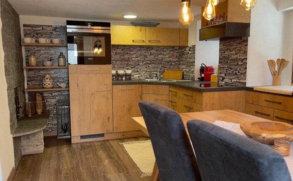Stilvolle Wohnung in Randa - nur wenige Minuten von Zermatt