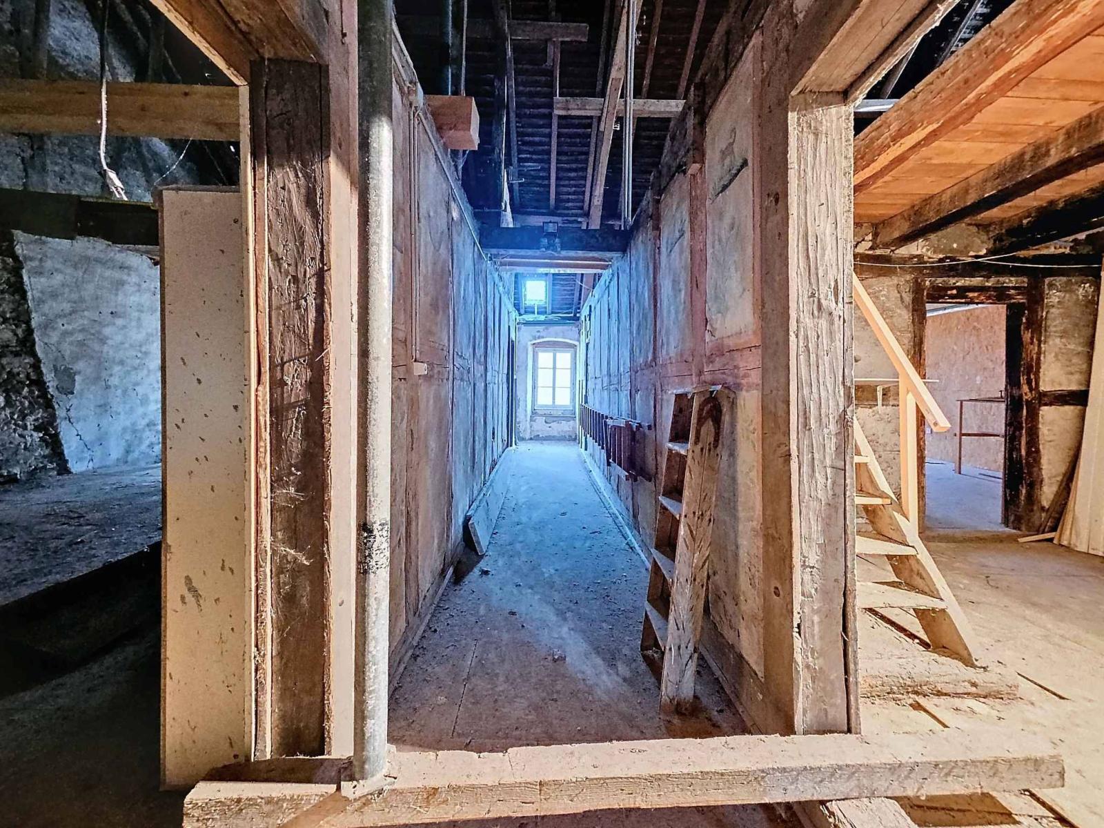 Propriété villageoise avec potentiel de valorisation !