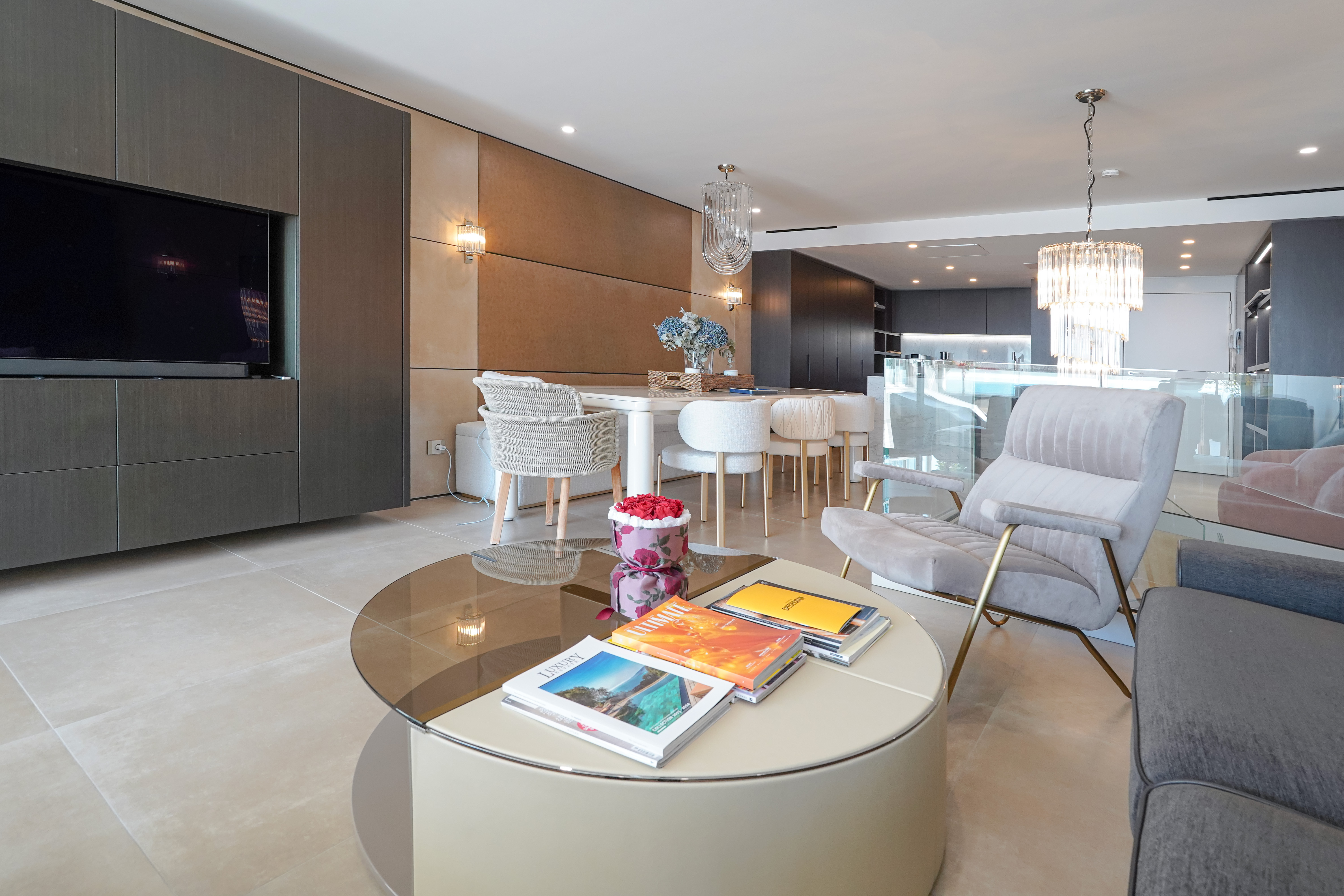6GXbY_salon-mc-star-barnes-valeri-agency-monaco-1773919101.jpg