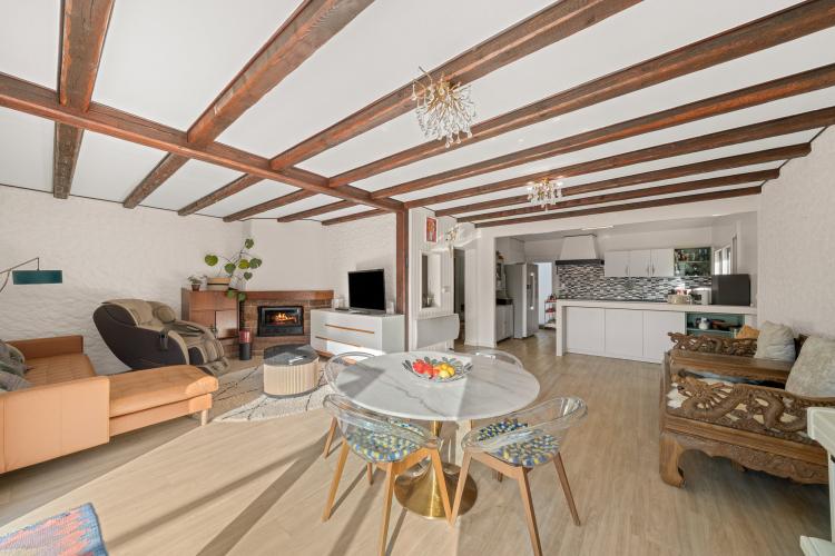 VILLA JUMELÉE AU COEUR D'EPALINGES !