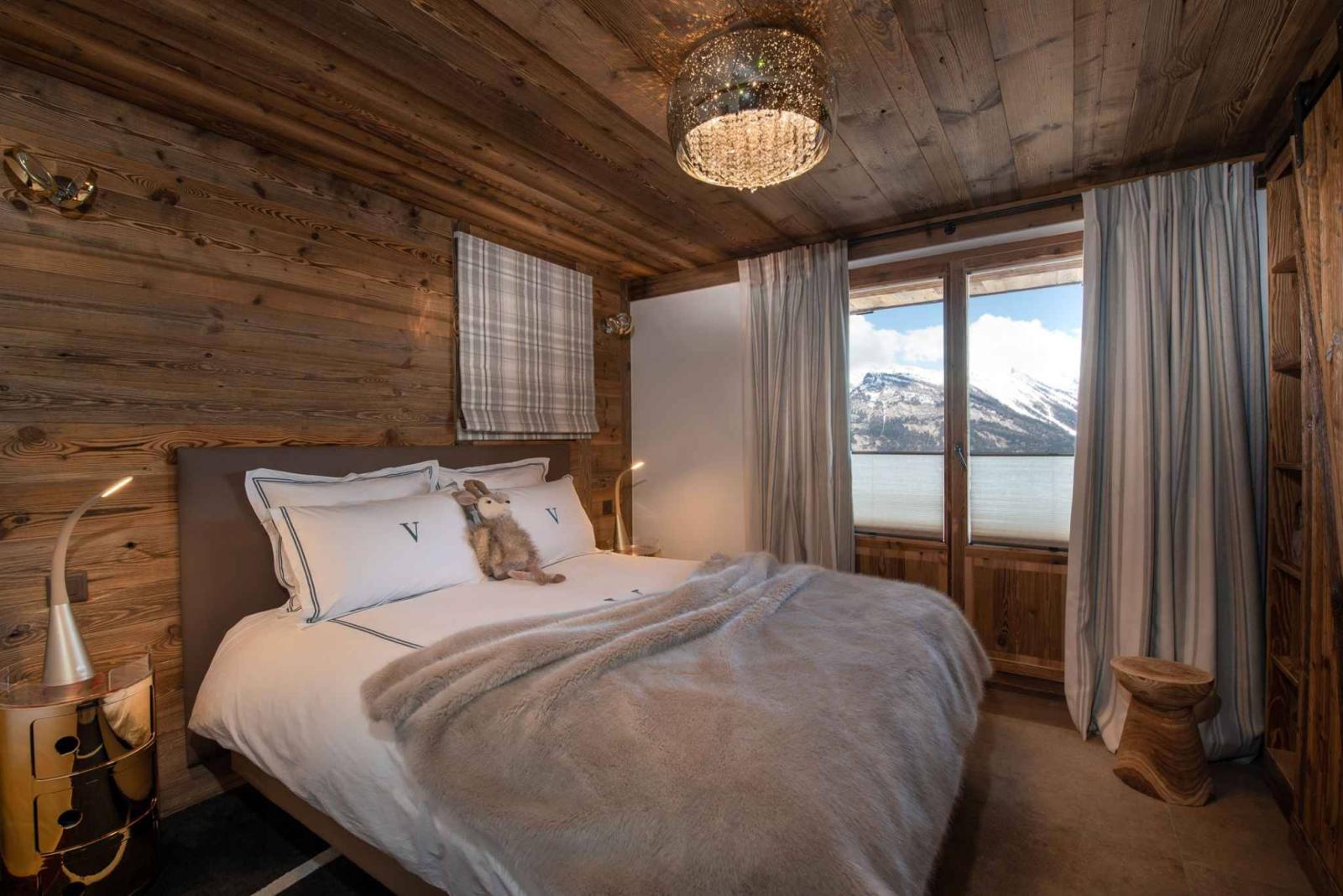 Chalet moderne avec vue imprenable sur les montagnes