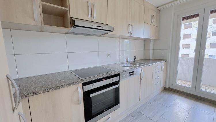 Après rénovation complète 3.5 pièces à louer OFFRE SPECIALE : 1 loyer net offert!