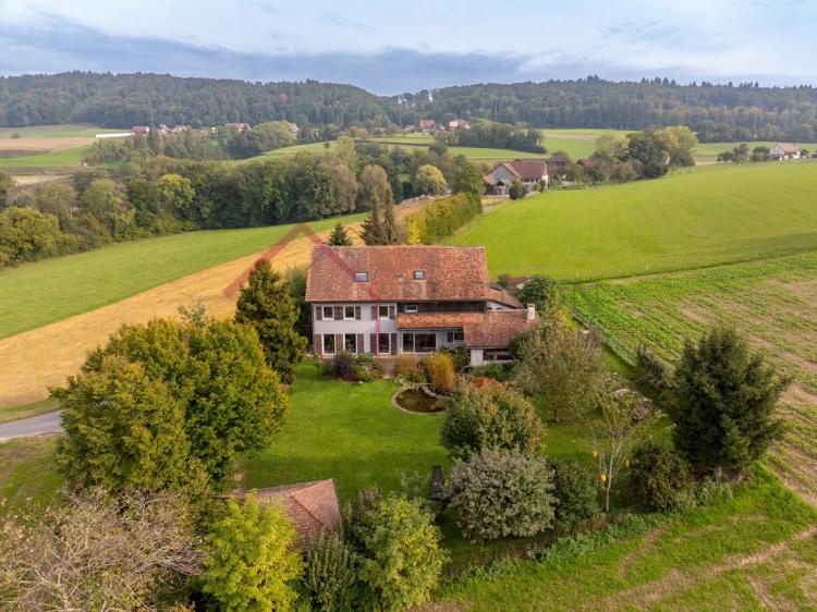 House for sale, propriété isolée (Payerne, CH)