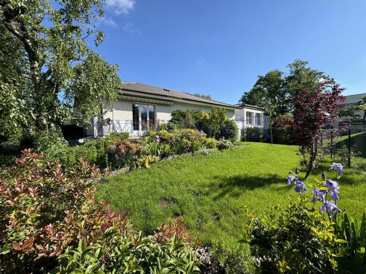 House for sale in Plan-les-Ouates, Switzerland