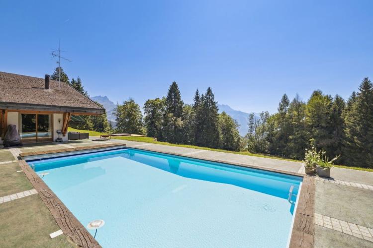 Chalet Frimaire: exceptional property in the center of the resort