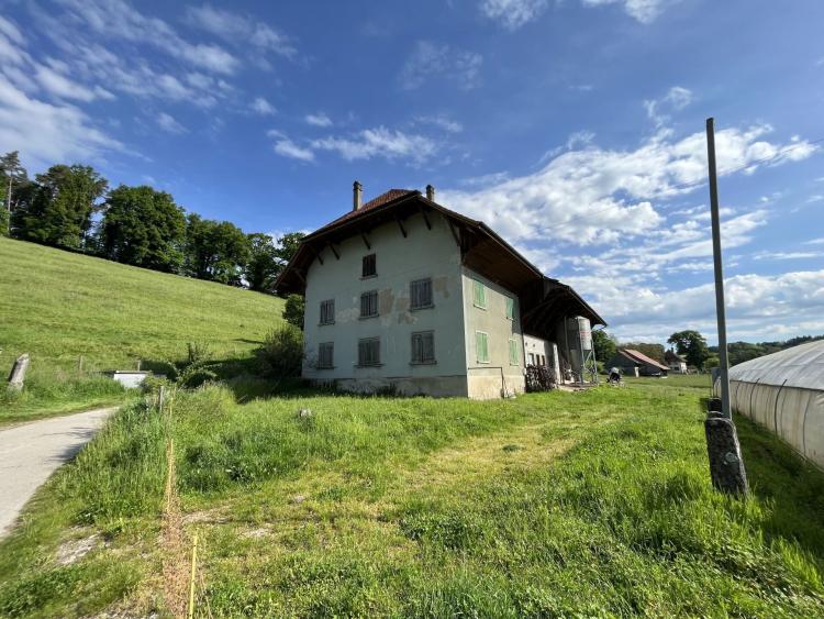 House for sale, Coumin Dessous 4 (Surpierre, Switzerland)