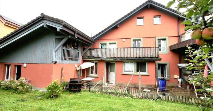 Immeuble résidentiel 20.5 pièces