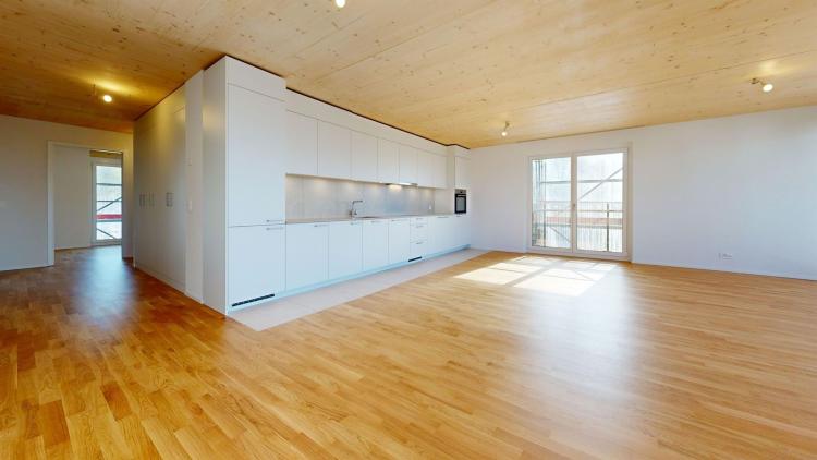 Spacieux 4.5 pièces avec balcon et confort moderne! 1ère location