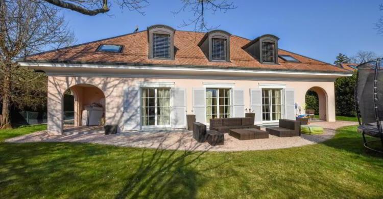 Villa 7.5 pièces