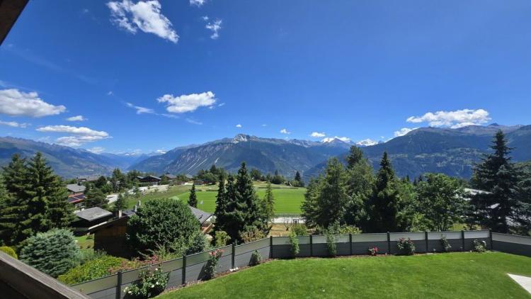 House for sale in Crans-Montana, Switzerland