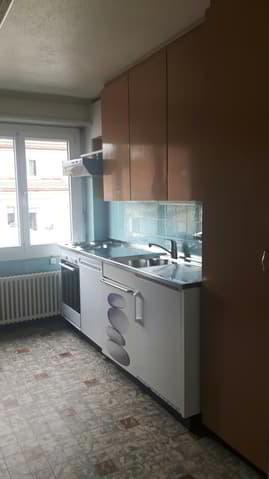 Spacieux appartement 4 pièces avec balcon au Locle