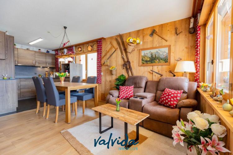 Liebevoll renoviertes Bijou mit Panoramablick in Leukerbad