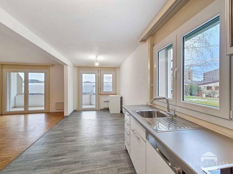 Appartement 2.5 pièces avec balcon – Libre de bail