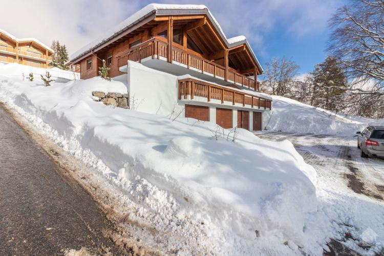 Magnifique appartement neuf de 3.5 pièces à côté d'une forêt
